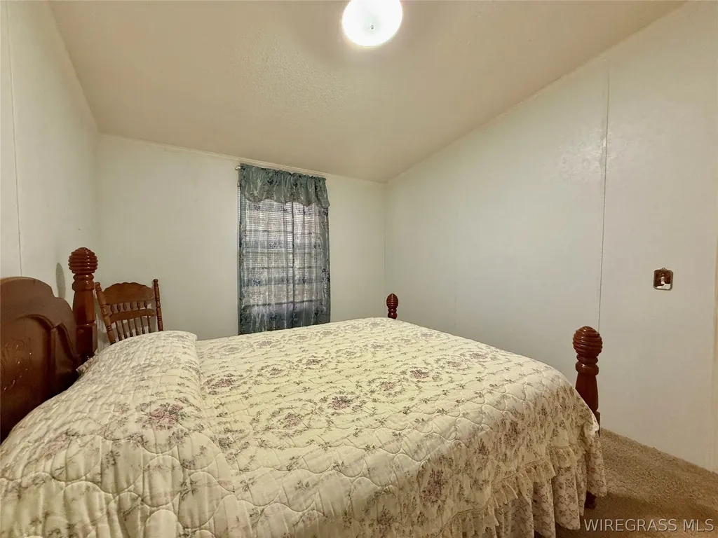 274 Twin Lakes Road Kinston AL 36453