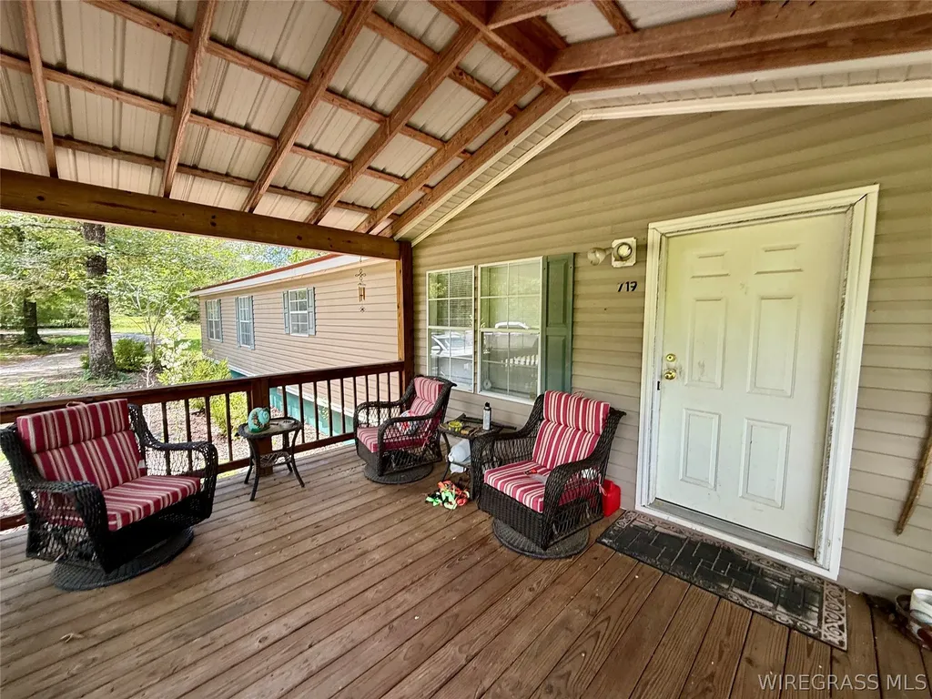 274 Twin Lakes Road Kinston AL 36453