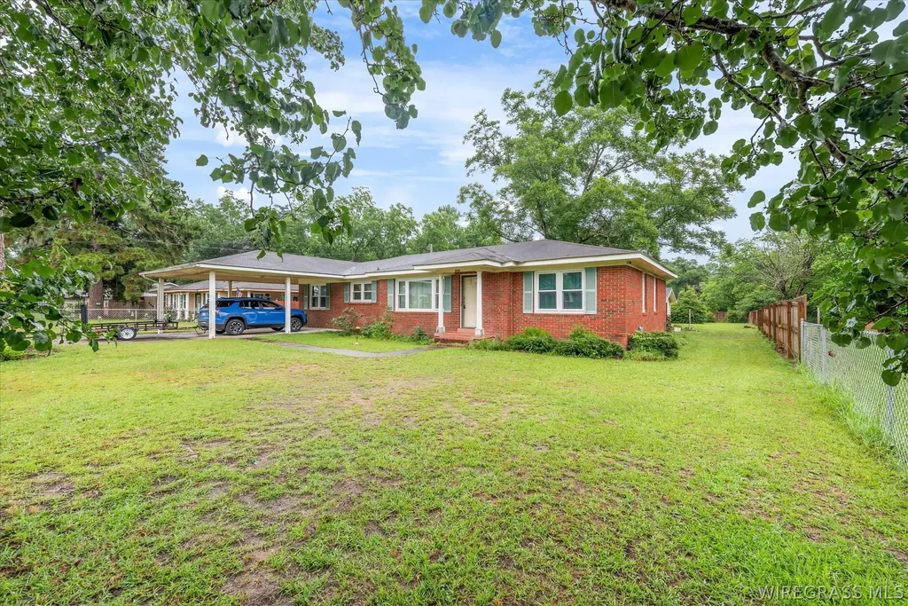 1050 Morrow Street Elba AL 36323