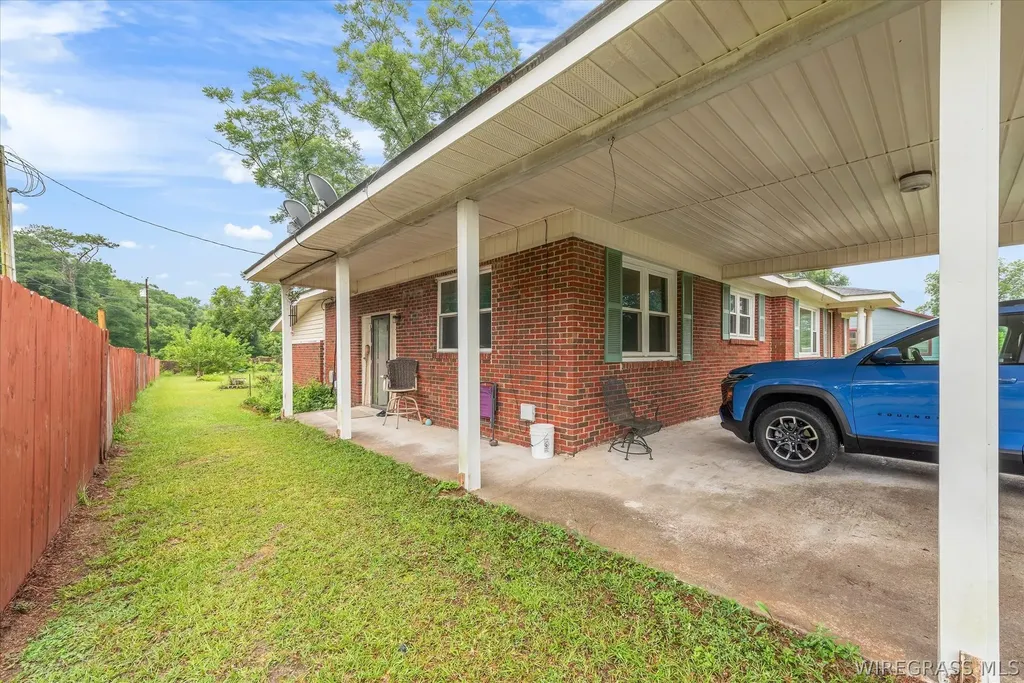 1050 Morrow Street Elba AL 36323