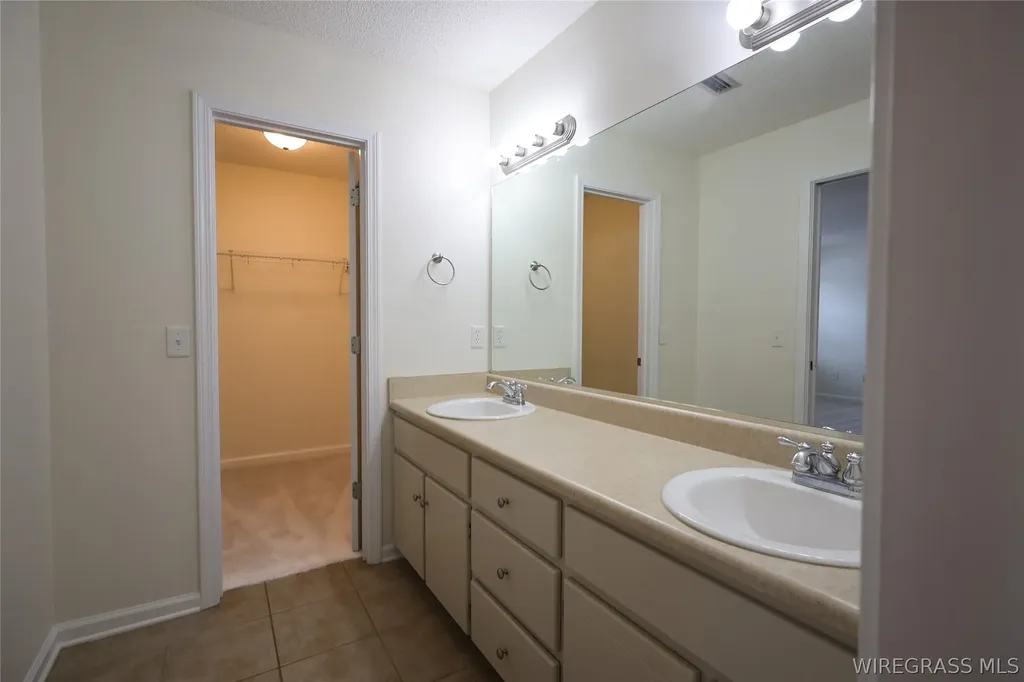 129 Jasmine Circle Enterprise AL 36330