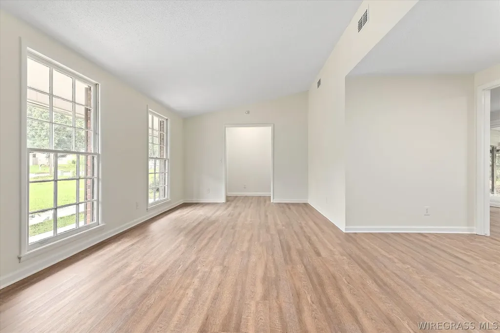 208 Chinook Drive Enterprise AL 36330