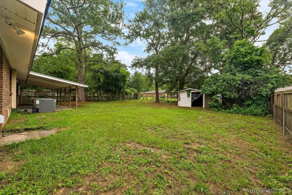 208 Chinook Drive Enterprise AL 36330