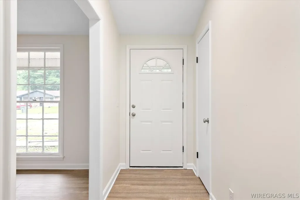 208 Chinook Drive Enterprise AL 36330
