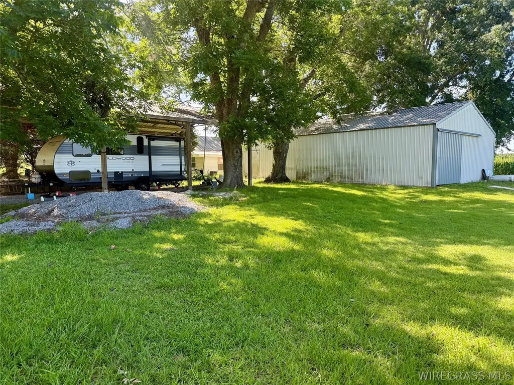 248 S County Road 49 Dothan AL 36301