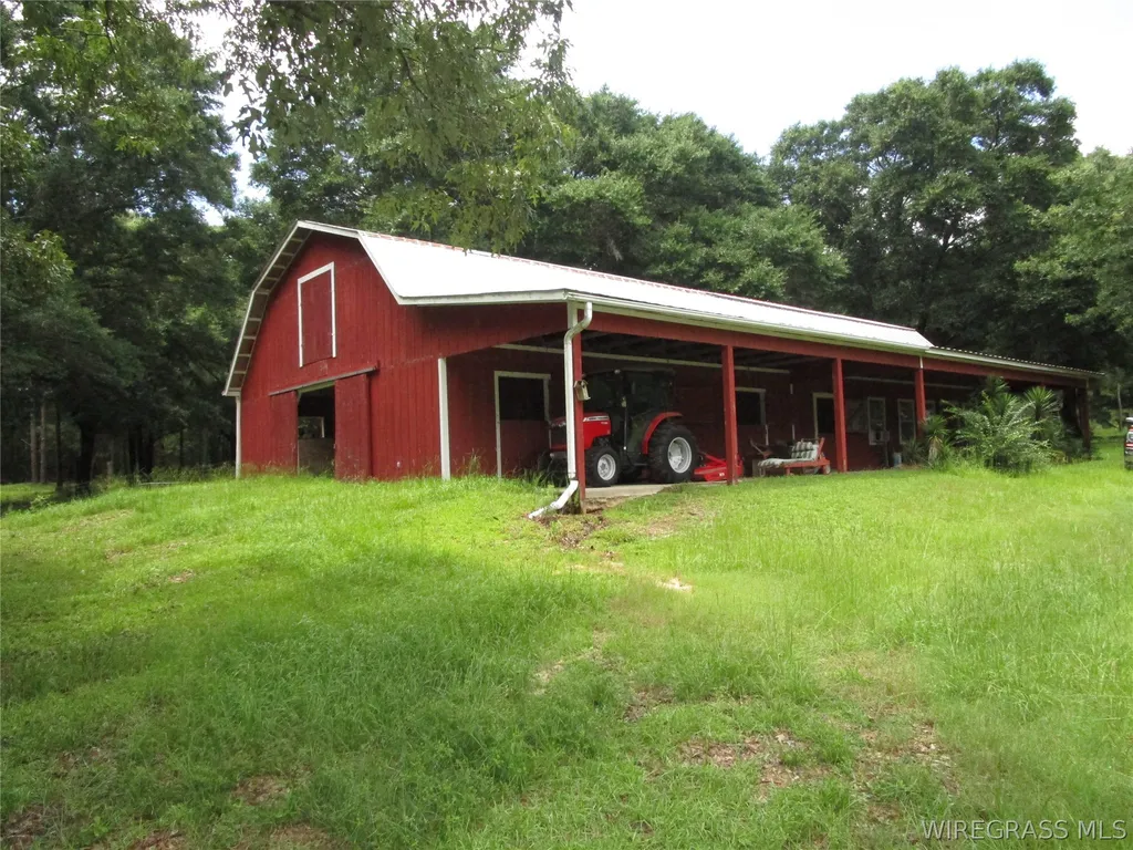 3180 Will Logan Road Ozark AL 36360