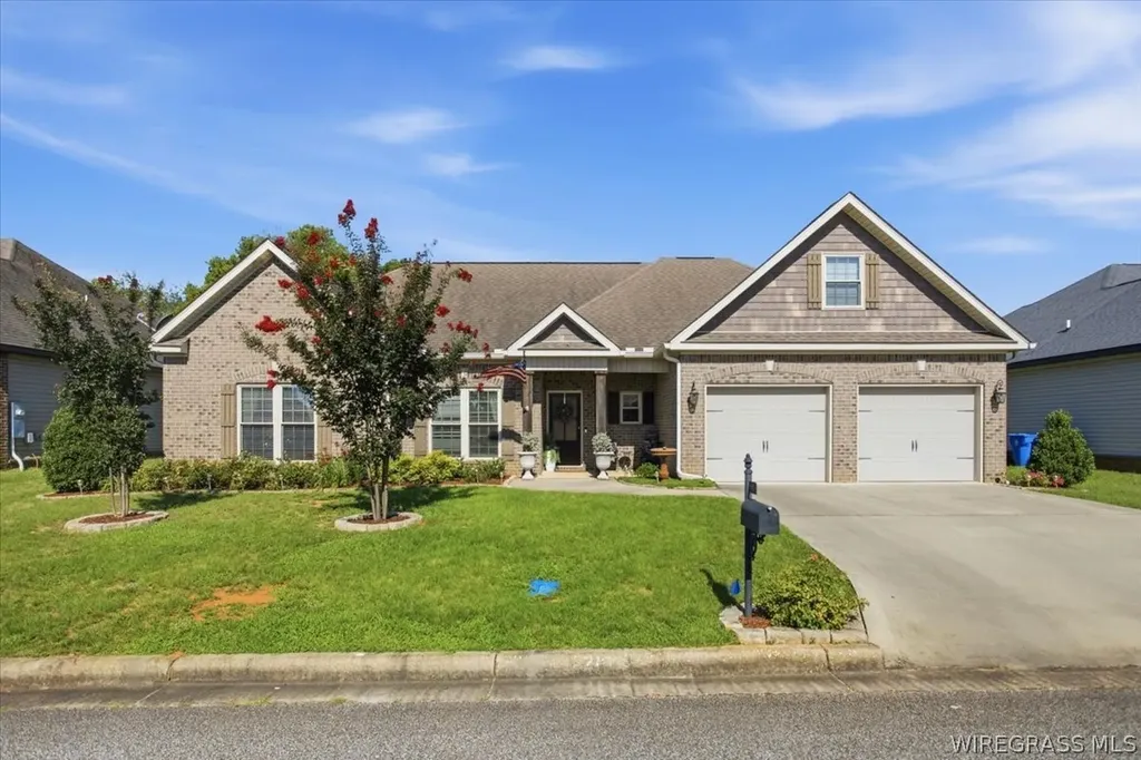 215 Ponderosa Drive Midland City AL 36350