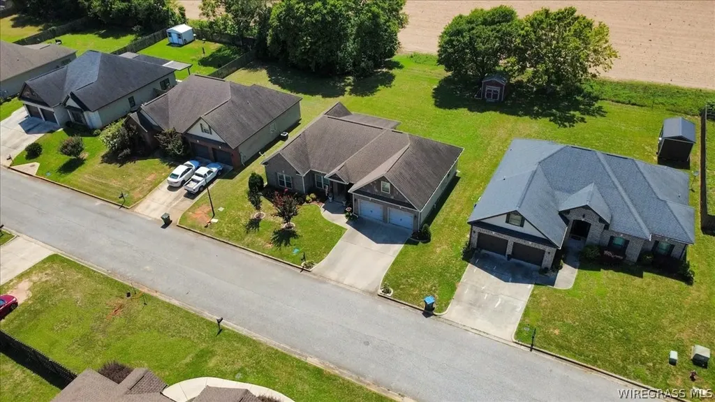 215 Ponderosa Drive Midland City AL 36350