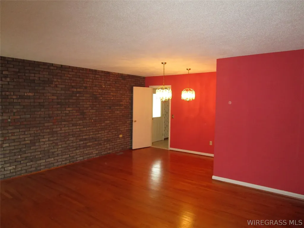 210 Walnut Drive Enterprise AL 36330