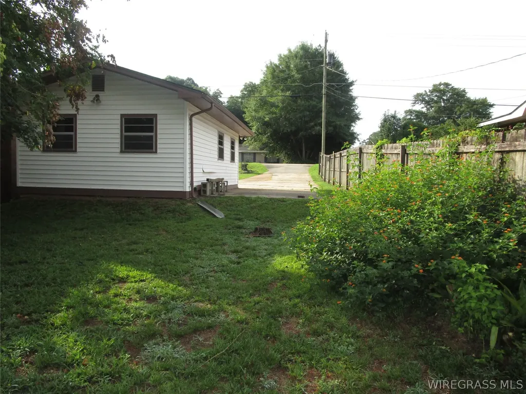 210 Walnut Drive Enterprise AL 36330