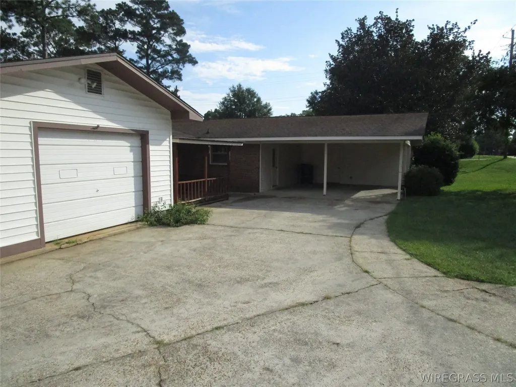 210 Walnut Drive Enterprise AL 36330