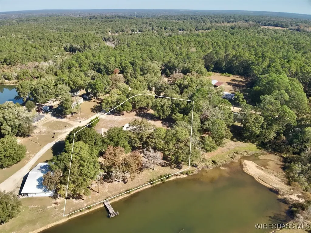 200 Jessica Lane Geneva AL 36340