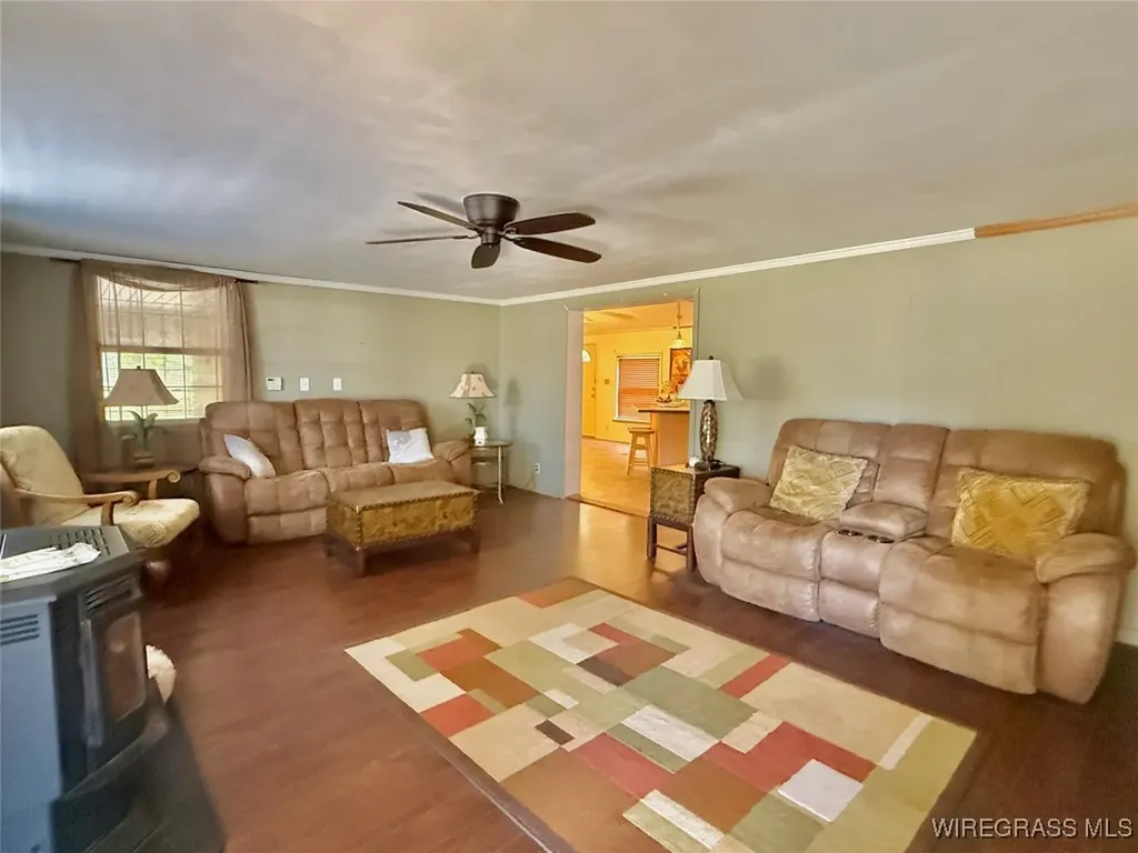 200 Jessica Lane Geneva AL 36340