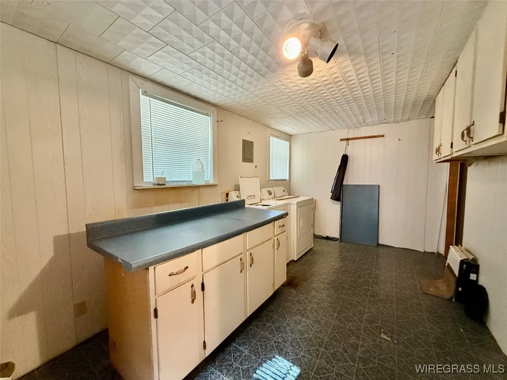 200 Jessica Lane Geneva AL 36340