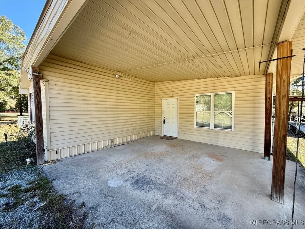 200 Jessica Lane Geneva AL 36340