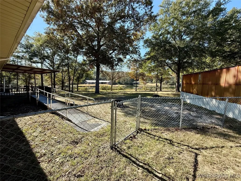 200 Jessica Lane Geneva AL 36340