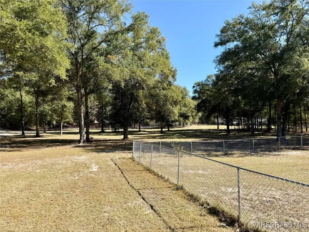 200 Jessica Lane Geneva AL 36340