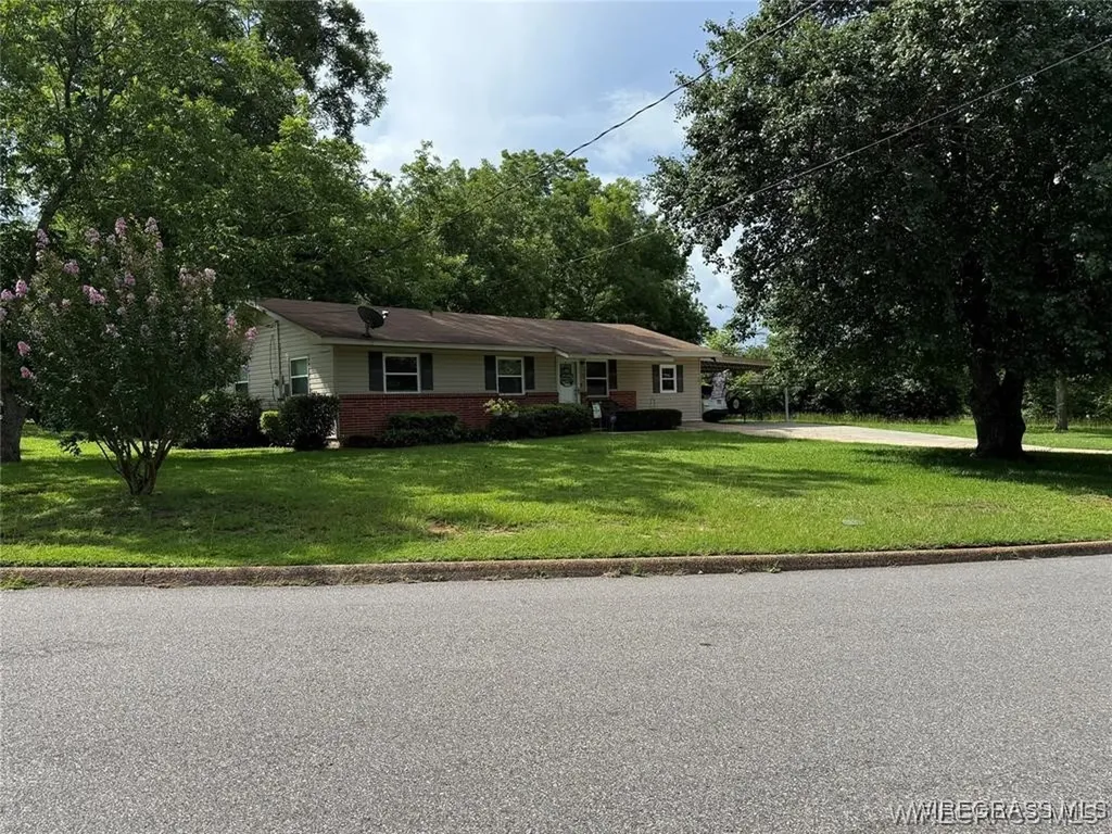 104 Falcon Drive Enterprise AL 36330