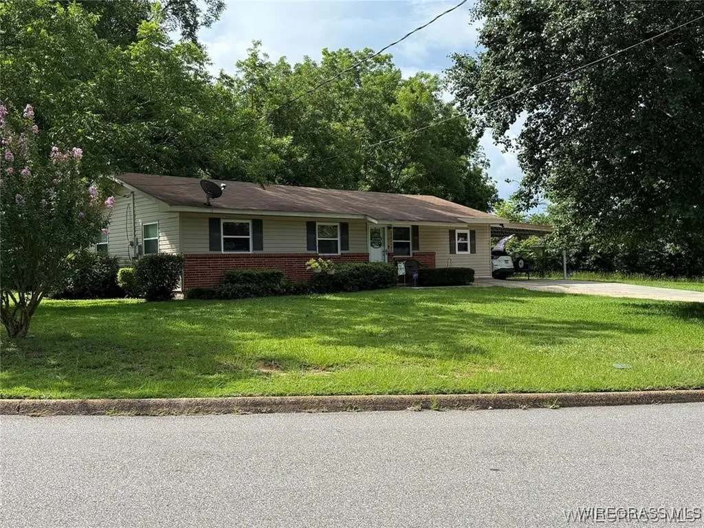 104 Falcon Drive Enterprise AL 36330