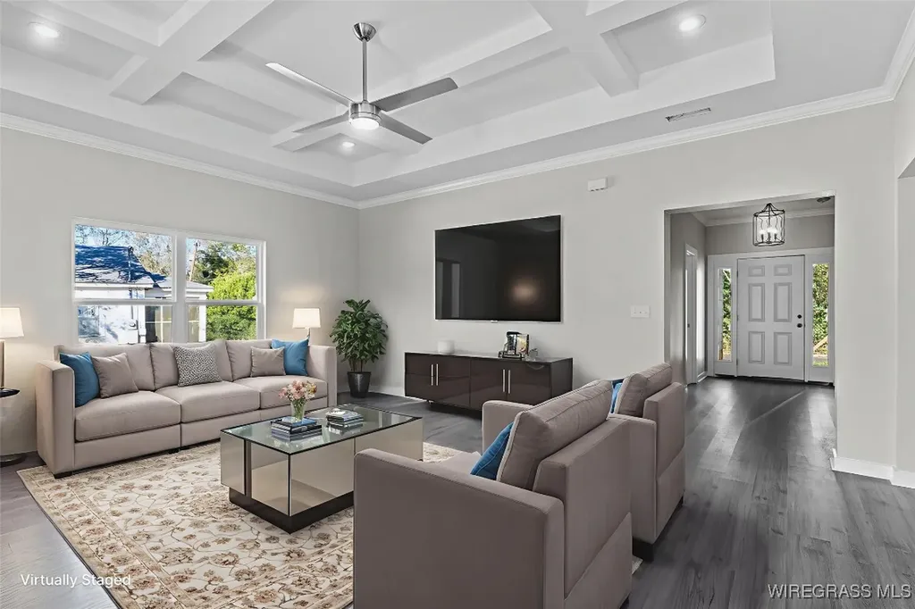 321 Simmons Avenue Ozark AL 36360