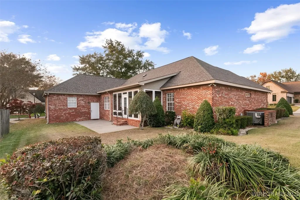 120 Habersham Drive Dothan AL 36301