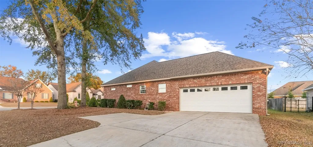 120 Habersham Drive Dothan AL 36301