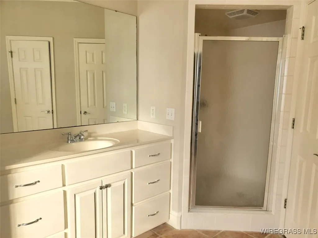 209 Shadow Wood Lane Ozark AL 36360