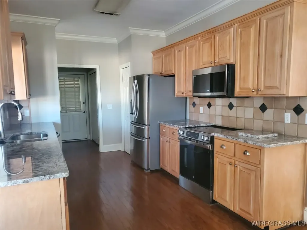 209 Shadow Wood Lane Ozark AL 36360