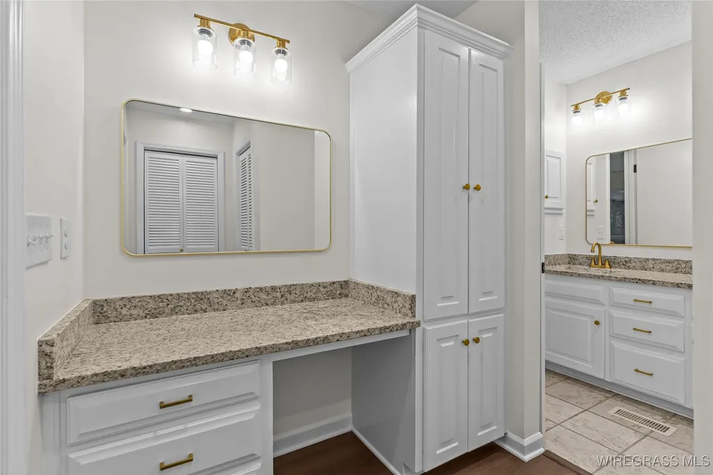 222 Lakewood Drive Enterprise AL 36330