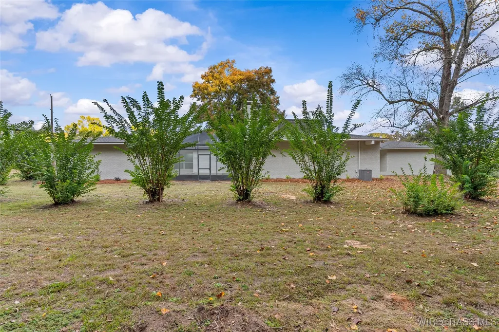 222 Lakewood Drive Enterprise AL 36330