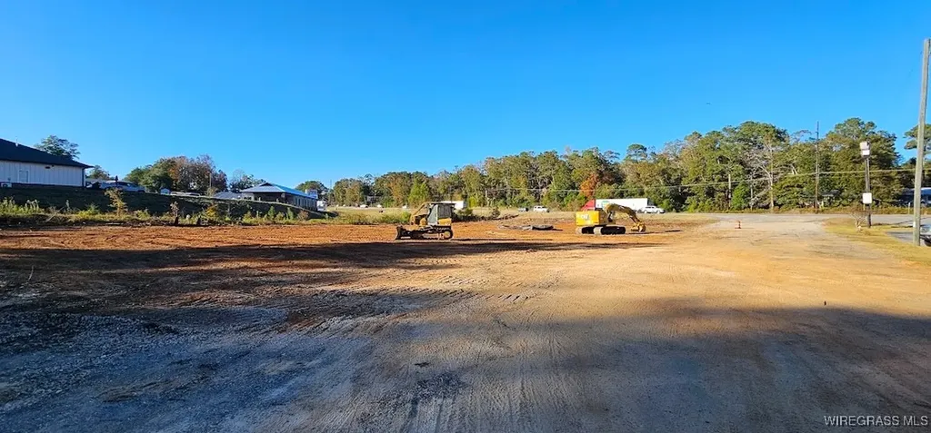 1 S Highway 231 Ozark AL 36360