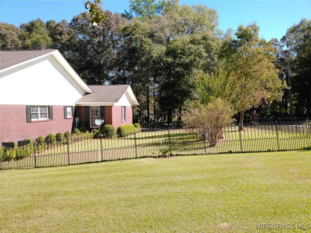 200 Shannon Drive Andalusia AL 36420