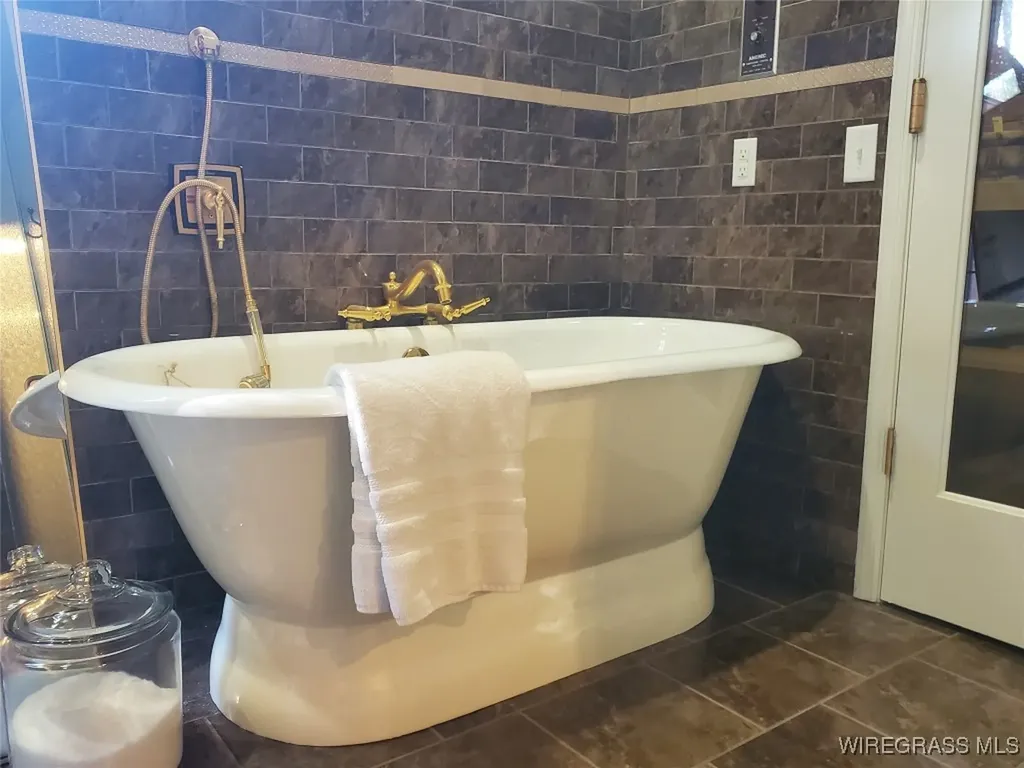 295 Stuart Tarter Road Ozark AL 36360