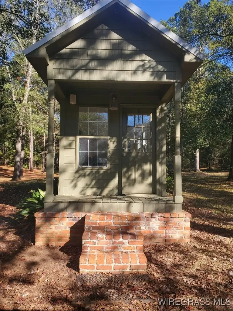 295 Stuart Tarter Road Ozark AL 36360
