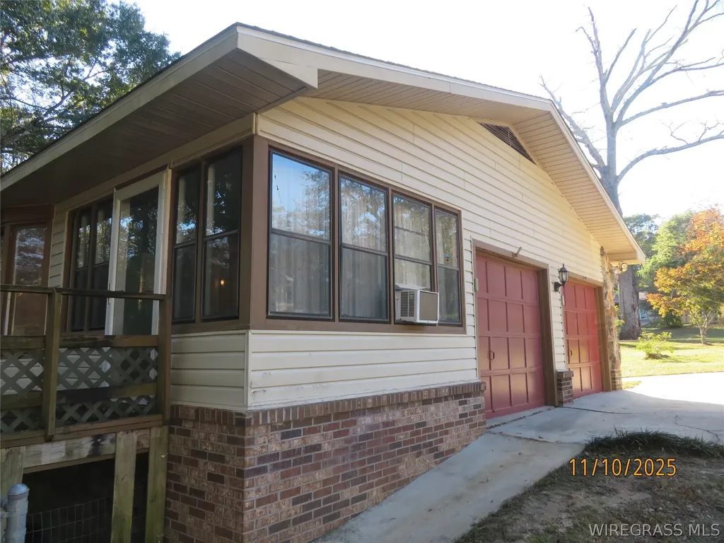 506 Oakwood Drive Enterprise AL 36630