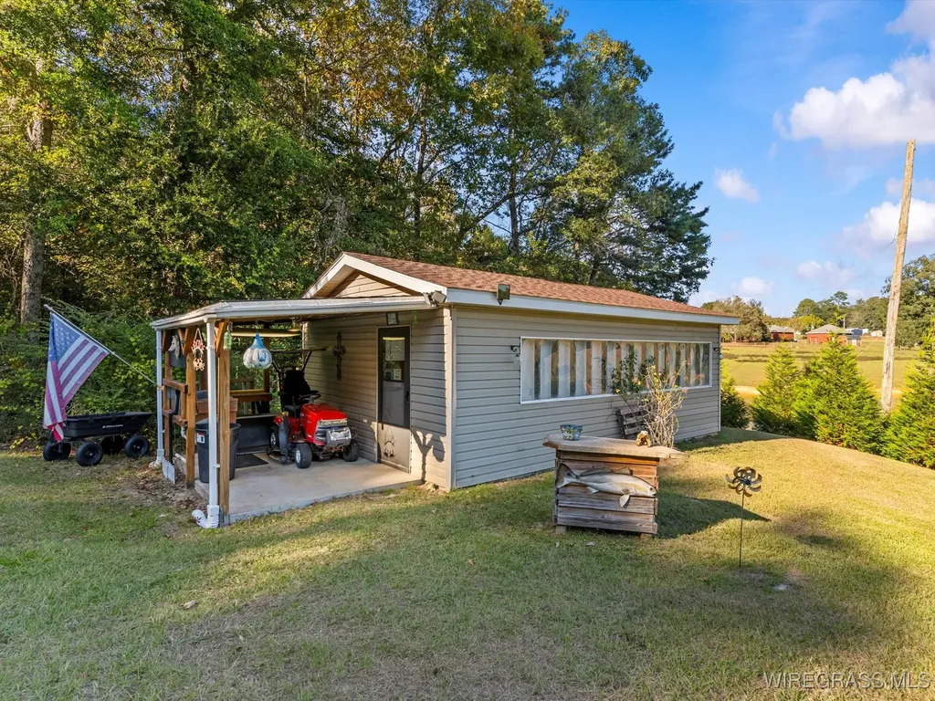 14622 Highway 51 Ariton AL 36311