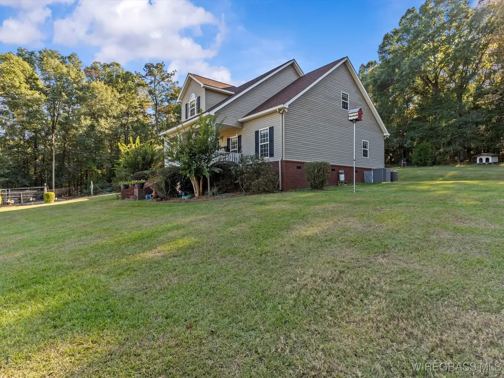 14622 Highway 51 Ariton AL 36311