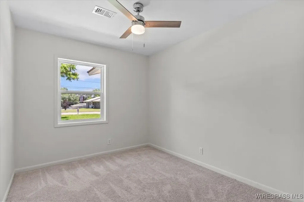 302 Robin Lane Enterprise AL 36330