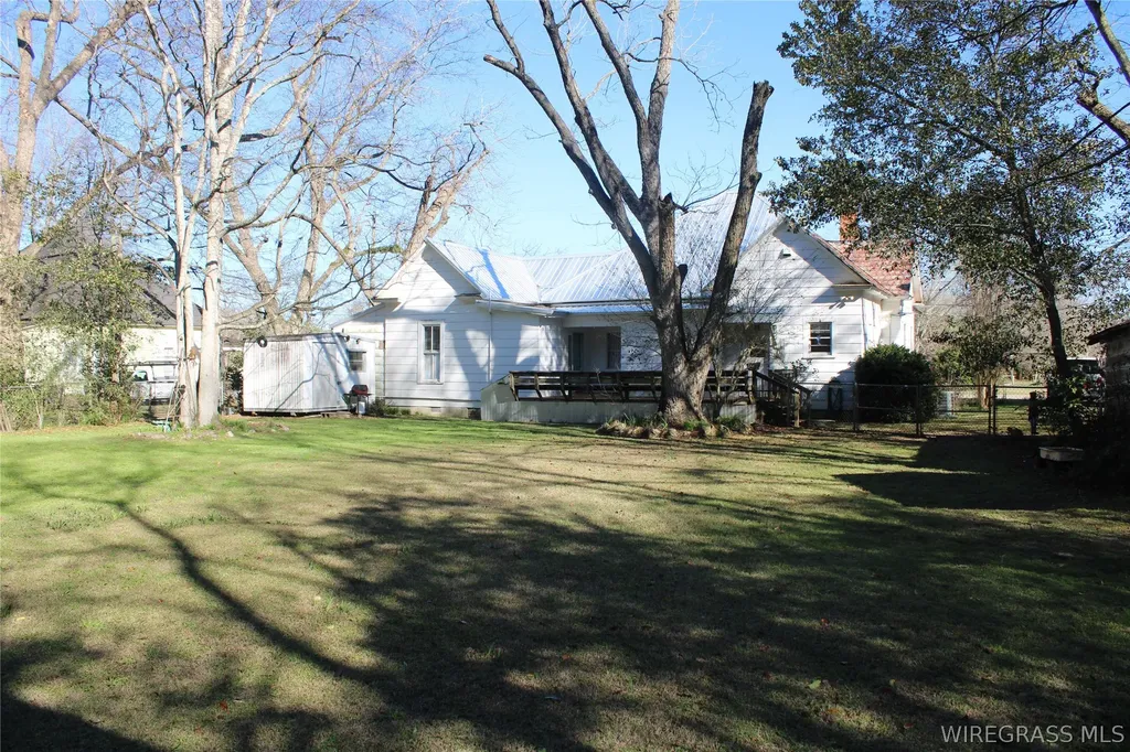 292 S Broad Street Newville AL 36353