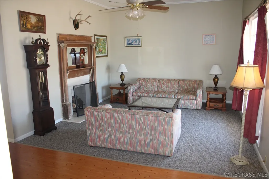 292 S Broad Street Newville AL 36353