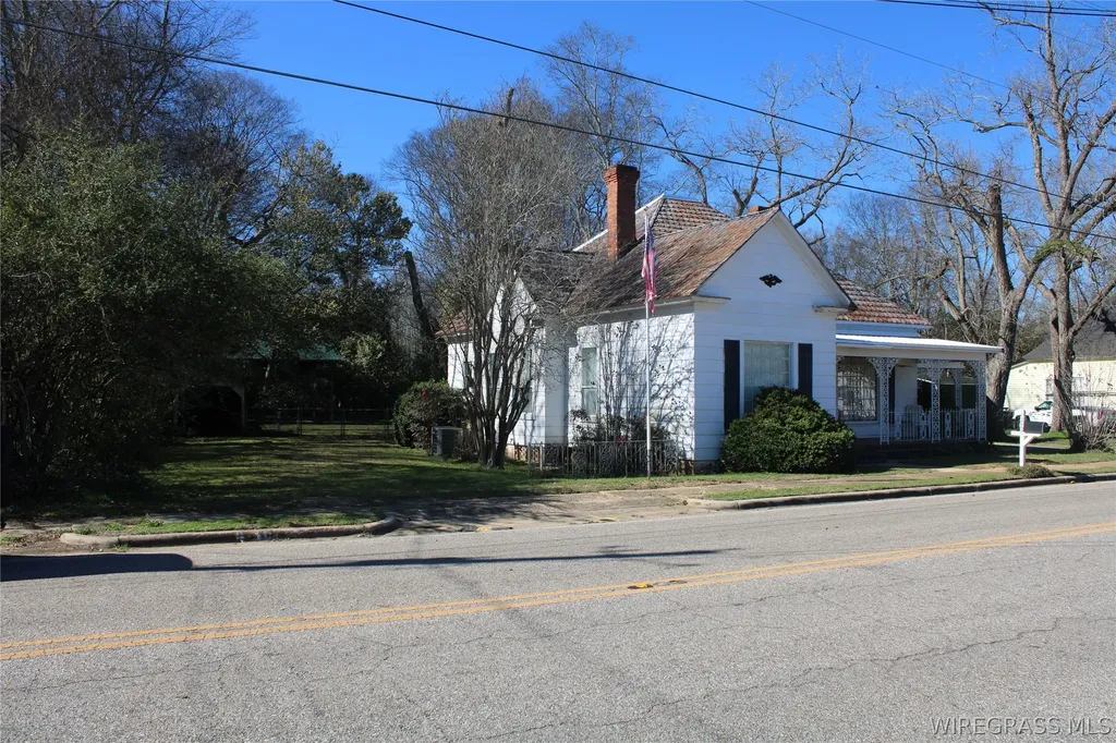292 S Broad Street Newville AL 36353