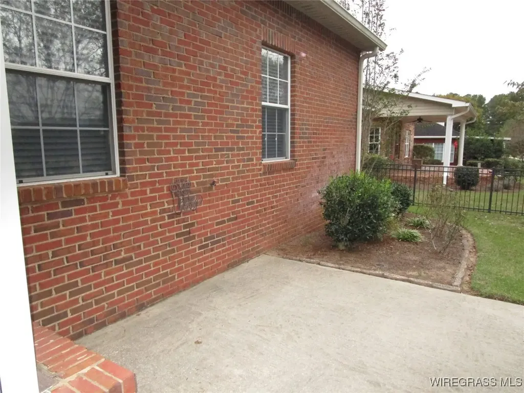 109 Tom Morris Lane Enterprise AL 36330