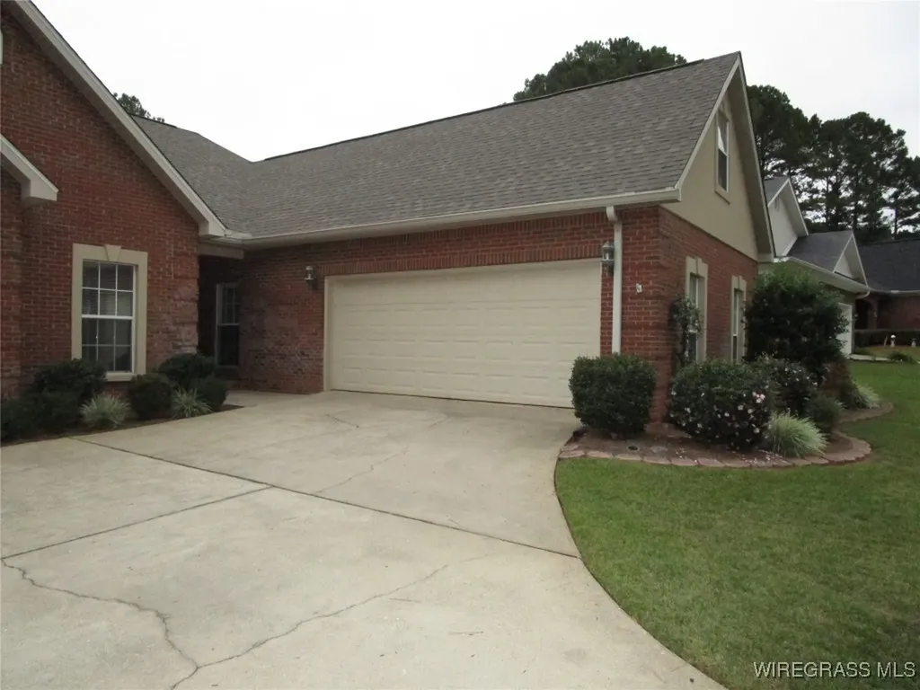109 Tom Morris Lane Enterprise AL 36330