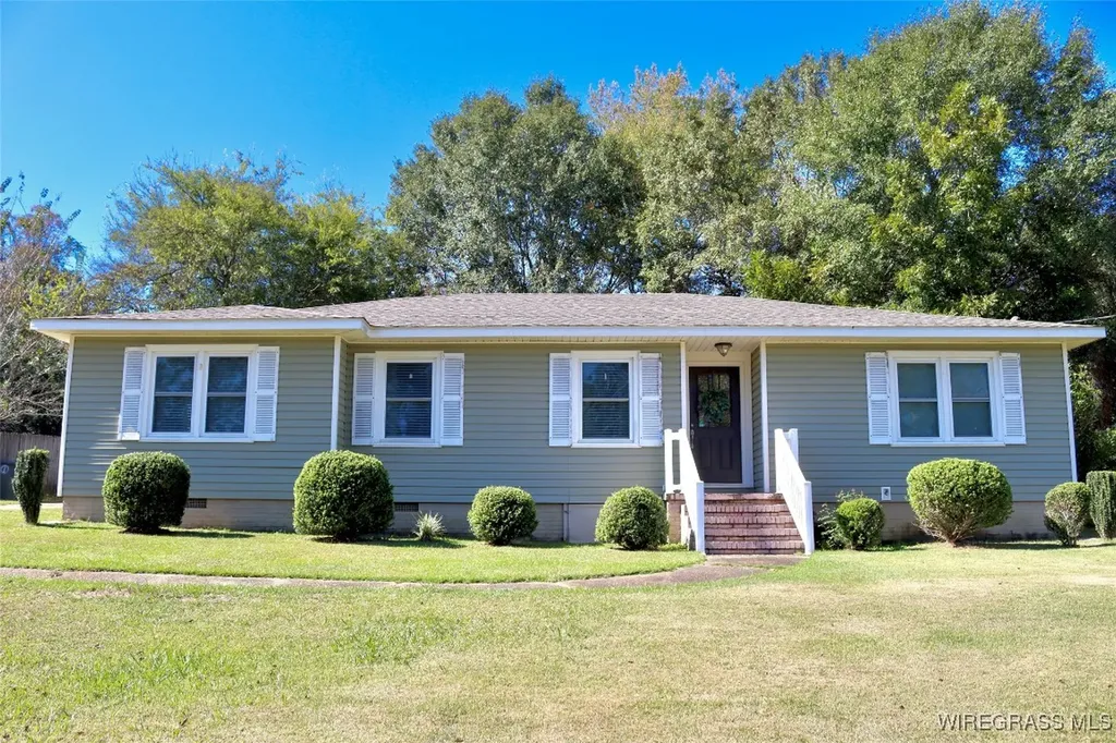 107 Hillcrest Loop Enterprise AL 36330