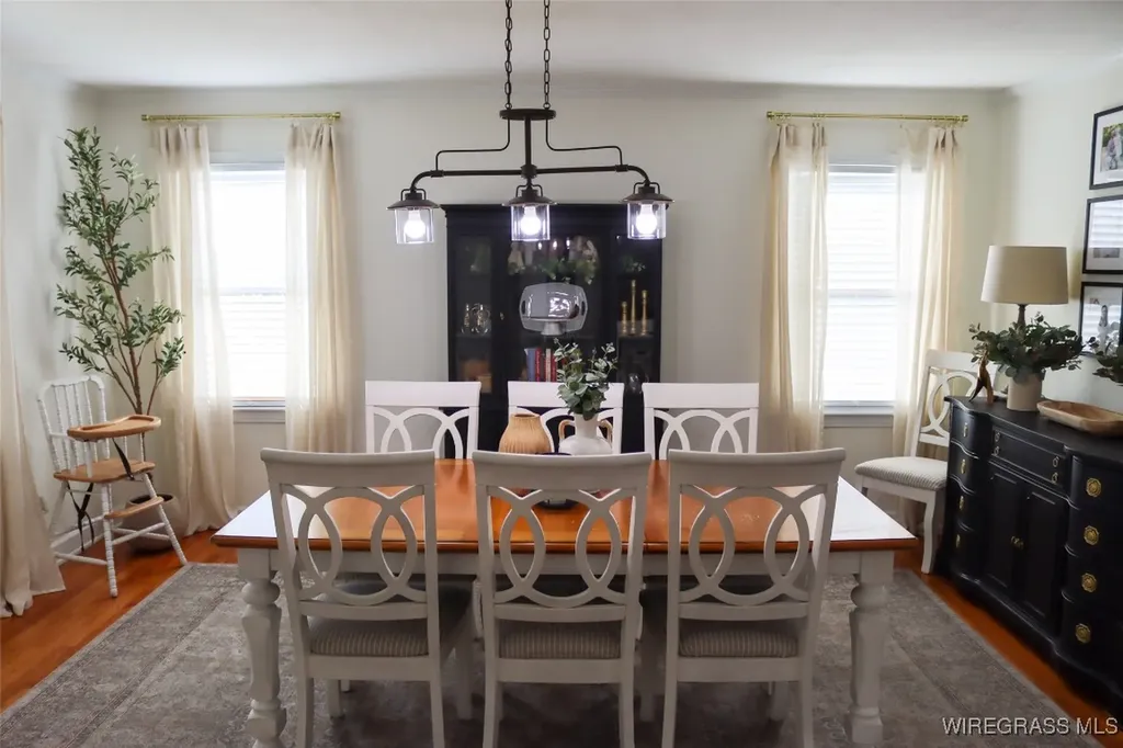 107 Hillcrest Loop Enterprise AL 36330