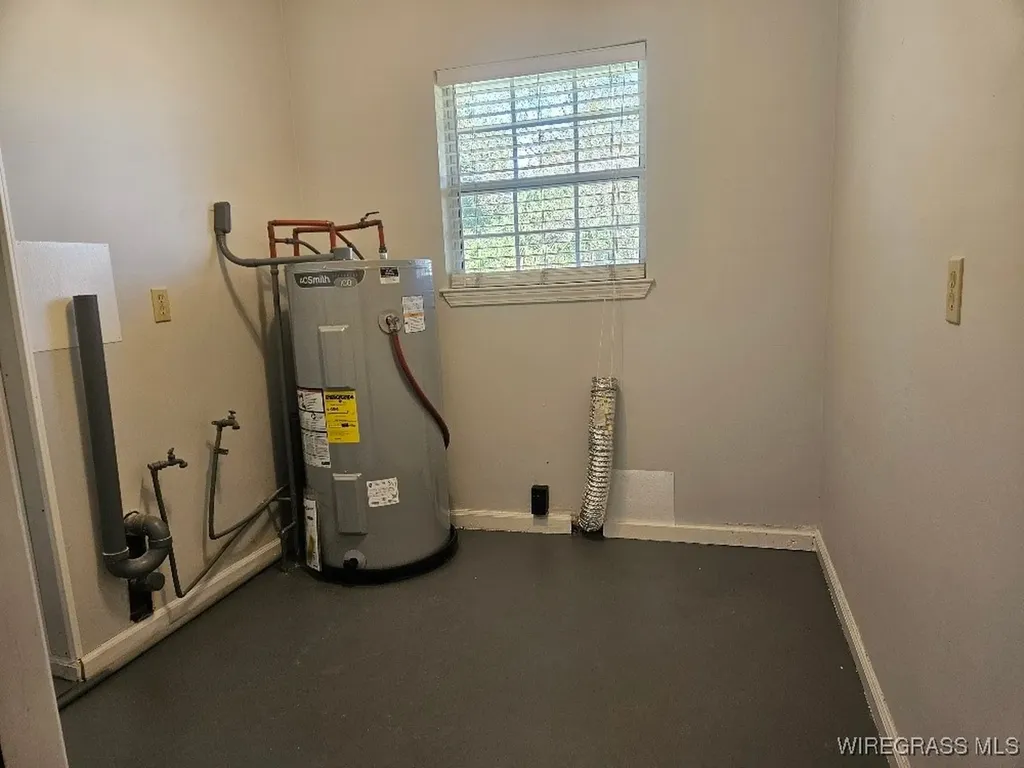 2500 Rosebush Road Dothan AL 36303