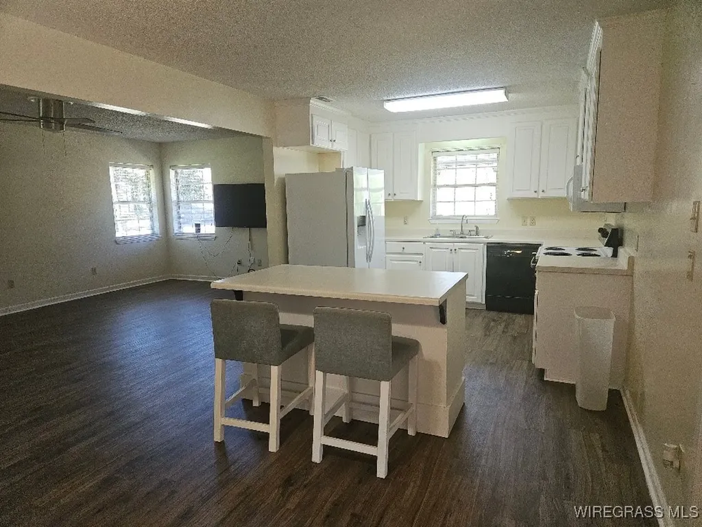 2500 Rosebush Road Dothan AL 36303