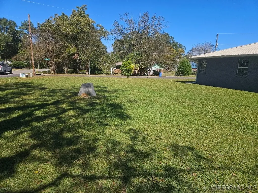 2500 Rosebush Road Dothan AL 36303