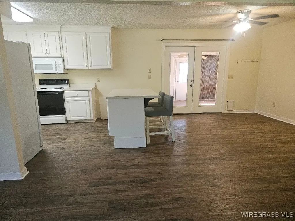 2500 Rosebush Road Dothan AL 36303