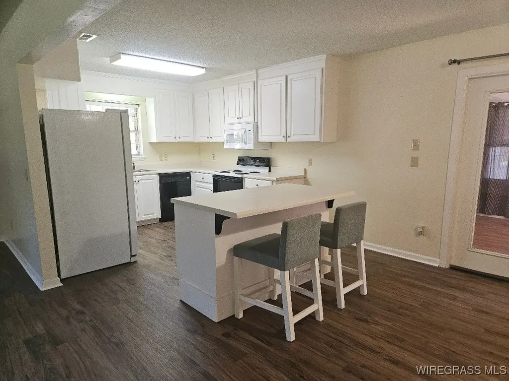 2500 Rosebush Road Dothan AL 36303